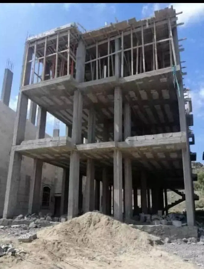 رواد في عالم المقاولات والهندسة